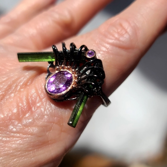 UNIQUE Green Rutilated Tourmaline & Amethyst cocktail 🍸 ring sz 8.5 - Picture 4 of 9